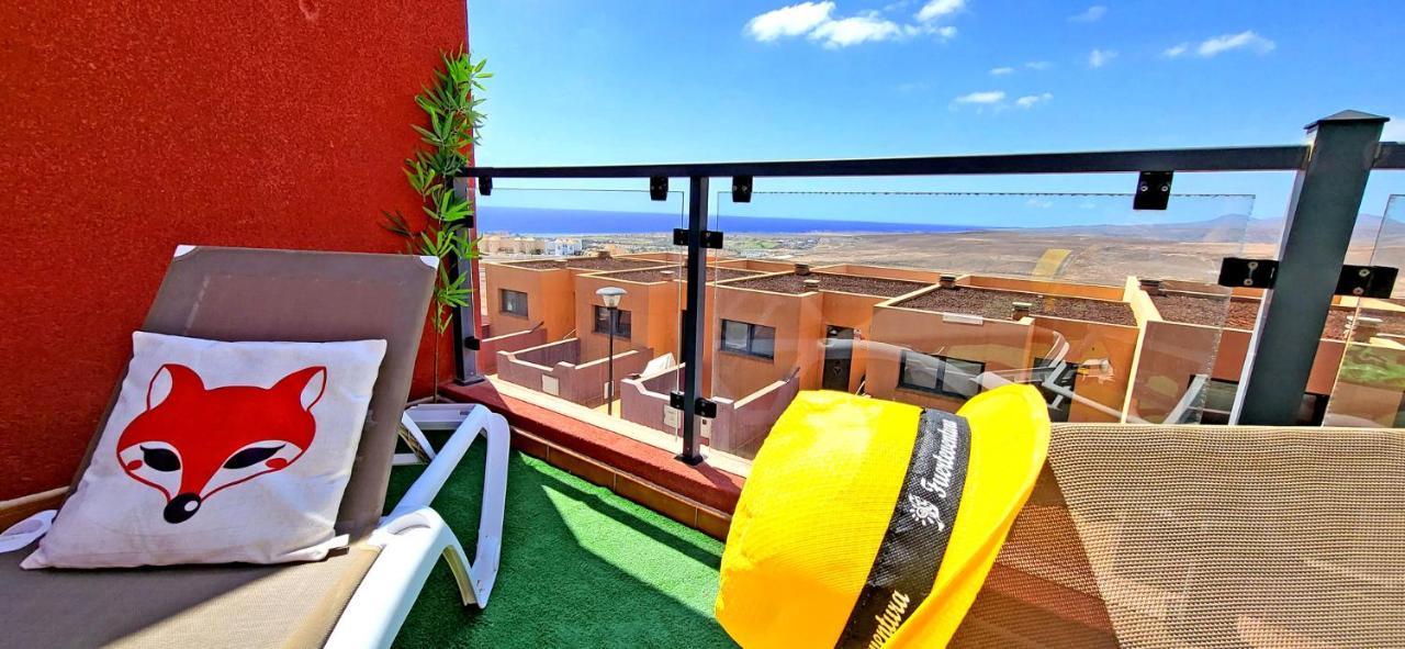 Ferienhaus Casa Caleta - Caleta Fuste - Meerblick - Pool - Glasfaserinternet Caleta De Fuste Exterior photo